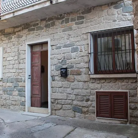 La Dimora Nel Borgo בית נופש