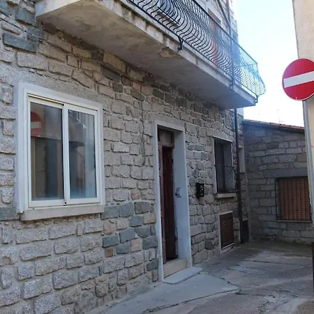 La Dimora Nel Borgo Сasa de vacaciones Tempio Pausania